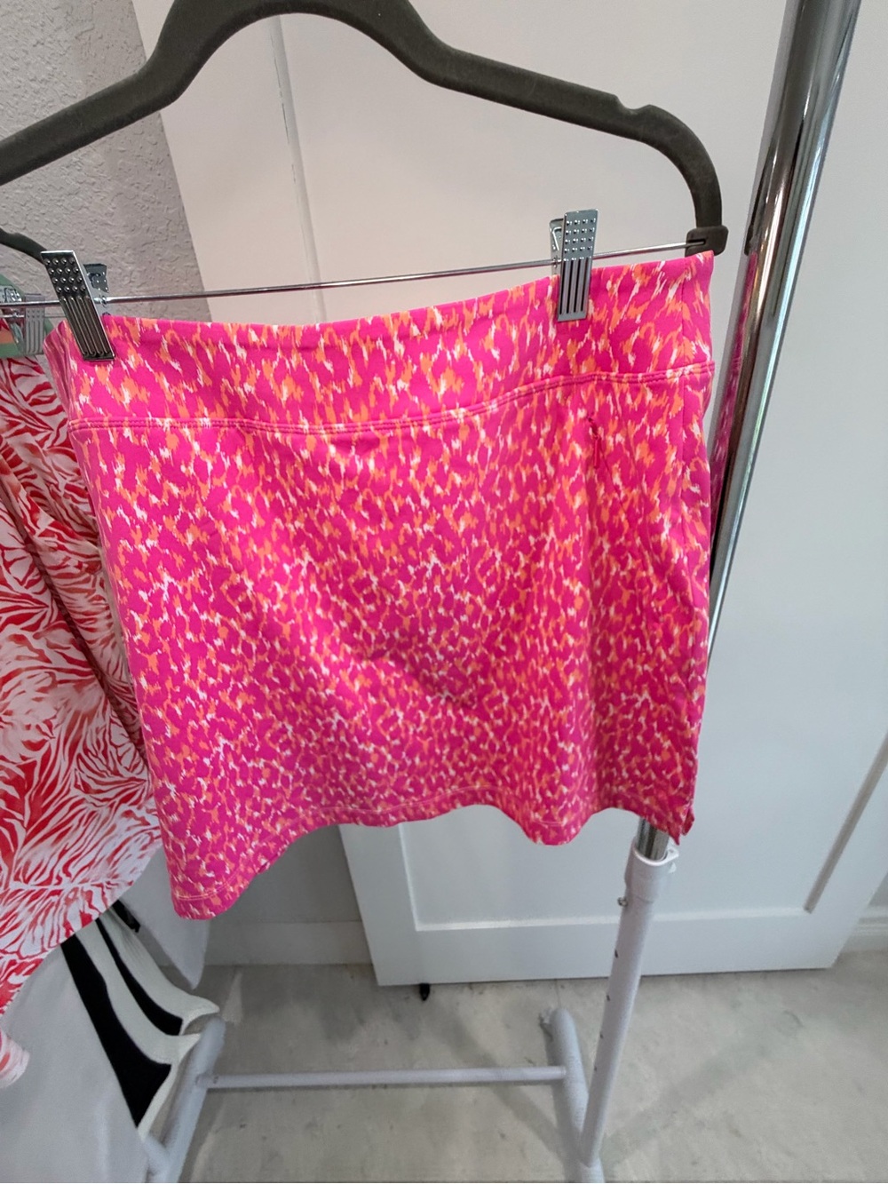 Tommy Bahama IslandZone Pink Orange Performance Golf Skort Size M
